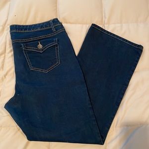 Simply Vera Jeans. Size 14. Bootcut.